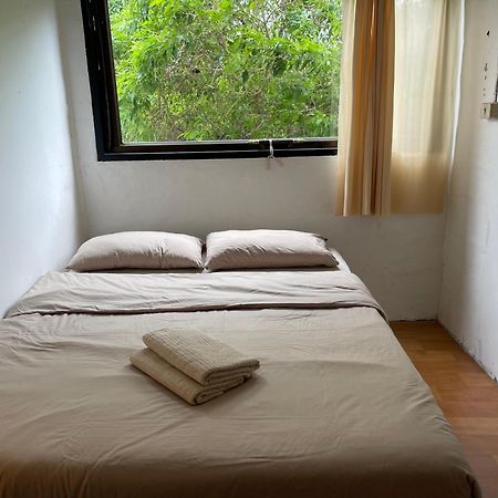 Budget Room Koh Phangan Pier With Ac Екстер'єр фото